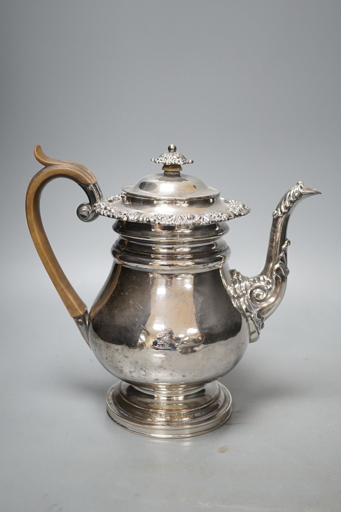 An Old Sheffield plate teapot and matching hot water pot, 22cm